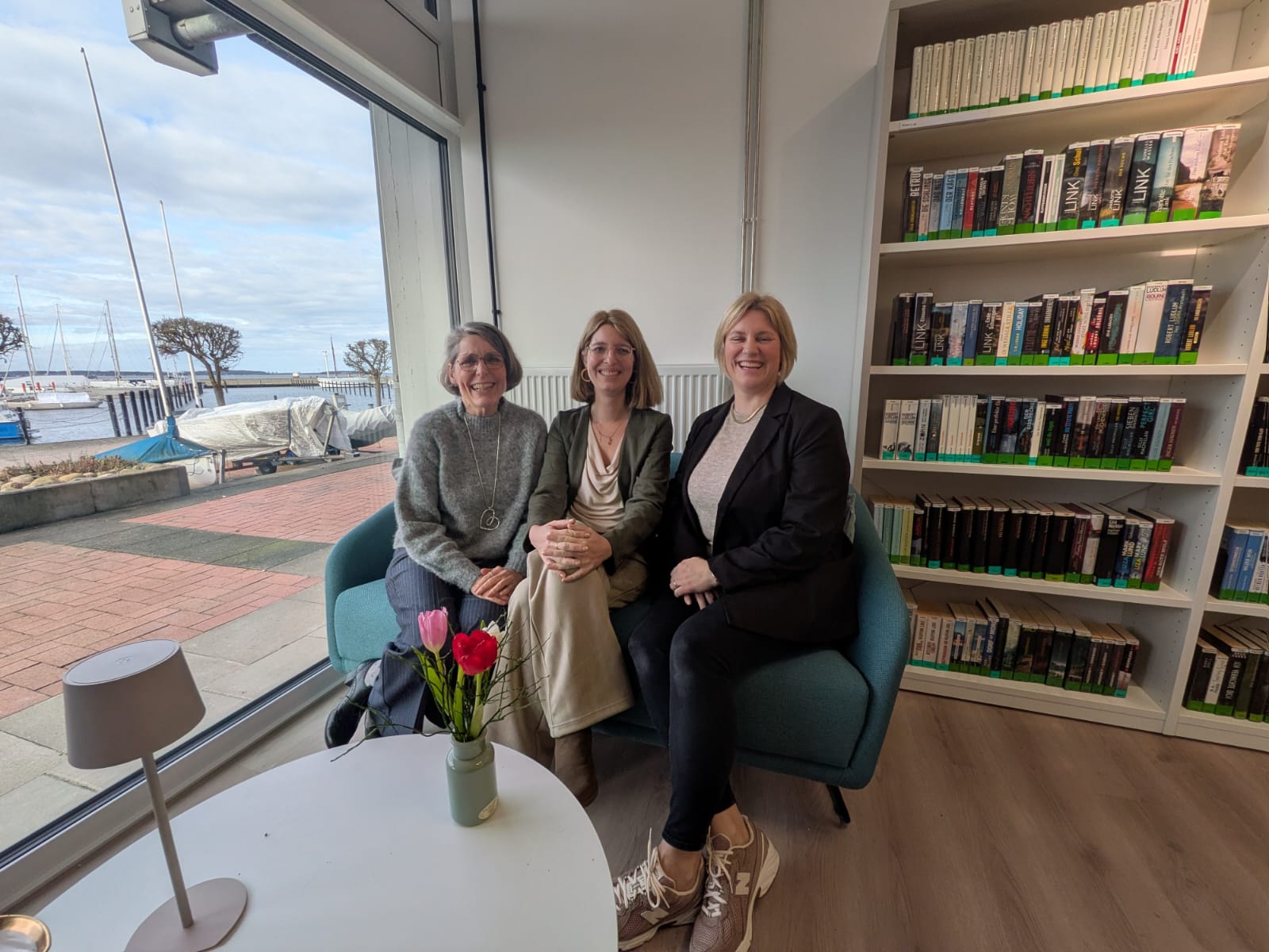 Das Büchereiteam TEAM